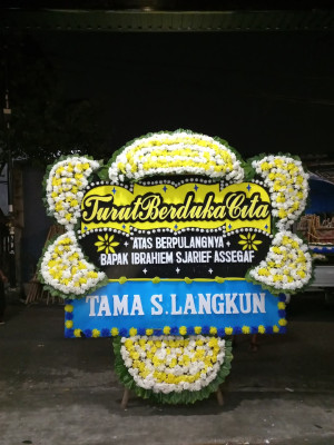 Papan Bunga Duka di Lubuk Raya